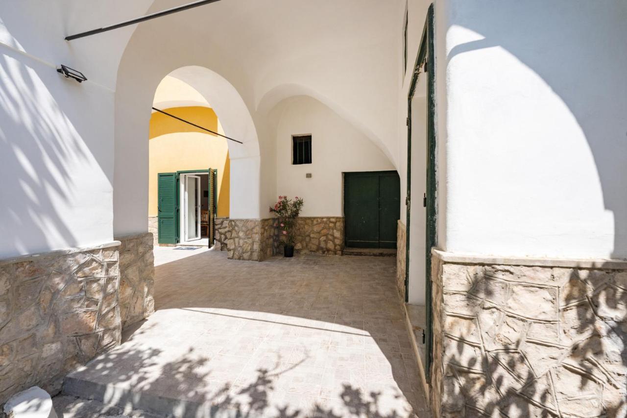 Villa Caterina B&B Procida Exteriör bild